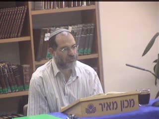 האידיאל בין היות האדם מקבל ונותן - להיות מקבל על מנת לתת