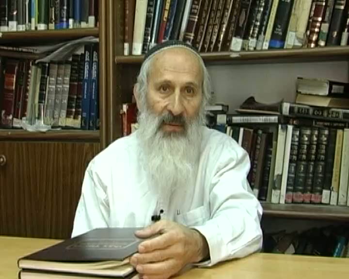 קריאת שם לילד בשם דמות תנכ"ית שלילית