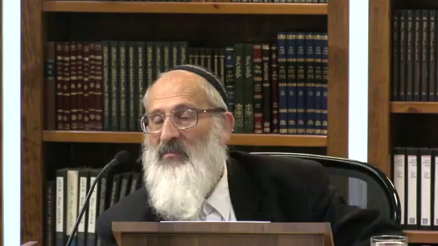 האם ישנה קדושה במעמד של העמידה הקולקטיבת בצפירת יום הזיכרון?