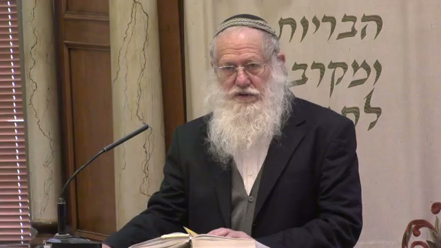 המוכיח את חברו ברבים ומלבין פניו