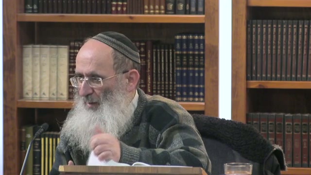 מהו השבח המיוחד של הקב"ה בנתינת לחם לכל בשר בלי חילוקי מדרגות