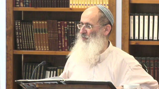 "אין בן דוד בא עד שתתפשט מלכות הרשעה על ישראל תשעה חודשים"