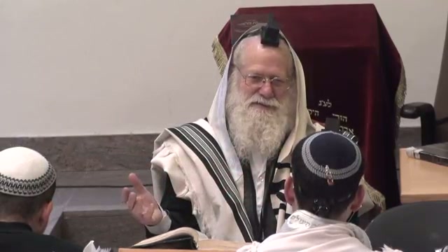"לא ימיש עמוד הענן יומם ועמוד האש לילה לפני העם"